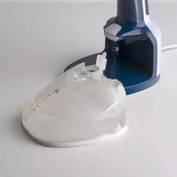 Ferro da Stiro Innoliving con serbatoio trasparente rimovibile blu e bianco