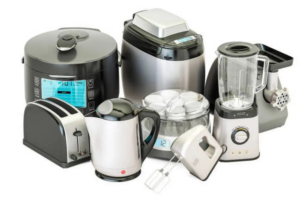 Varietà di elettrodomestici da cucina moderni per la guida elettrodomestici cucina completa