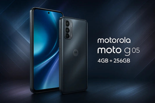 Smartphone Motorola Moto G05 con 4GB di RAM e 256GB di memoria interna, sullo sfondo elegante