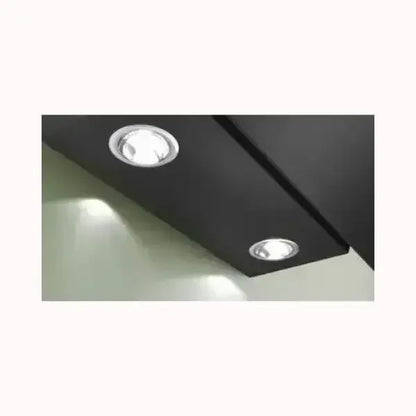 Dettaglio luci integrate in cappa da cucina BOSCH moderna e dal design elegante