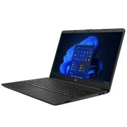 HP Notebook elegante con schermo da 15 pollici e design sottile, ideale per il lavoro e lo studio
