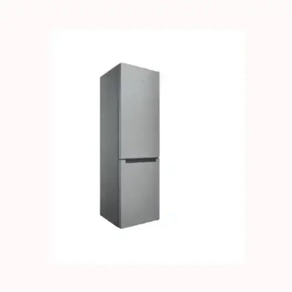 Frigorifero INDESIT a due porte in acciaio inox con design moderno e spazio capiente