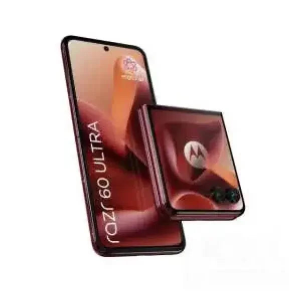 Smartphone Motorola Razr 60 Ultra con design pieghevole e doppia fotocamera sul retro