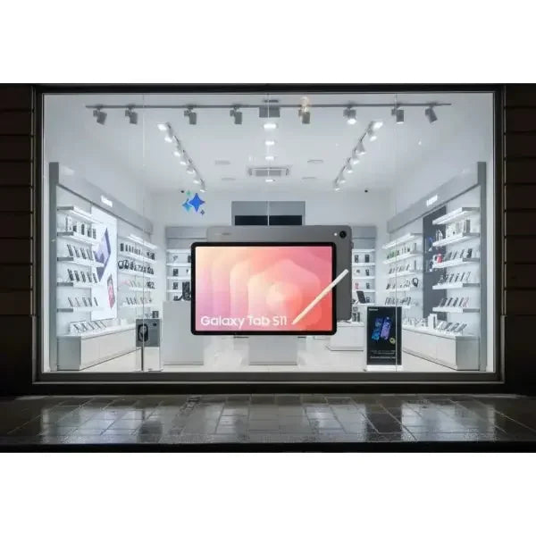 Tablet Samsung Galaxy Tab S11 SM-X730 in mostra con un design elegante e moderno.