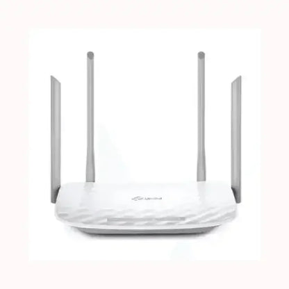 Router wireless bianco con quattro antenne TP-LINK per connessione internet veloce