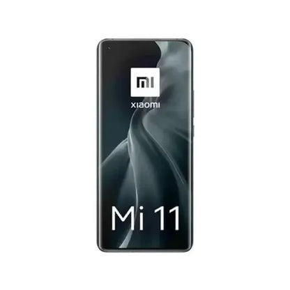 Smartphone Xiaomi Mi 11 con display elegante e logo in primo piano
